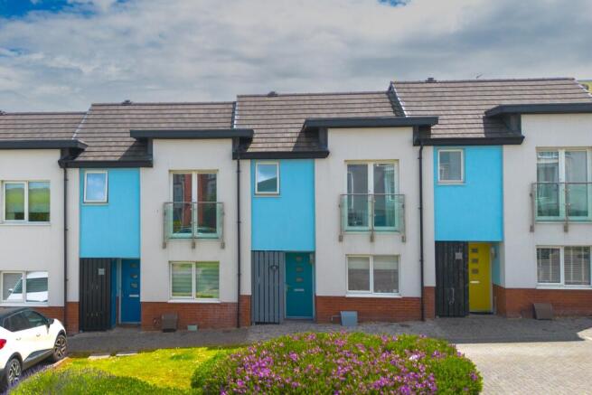 Call 02920 454555 to secure your viewing_23