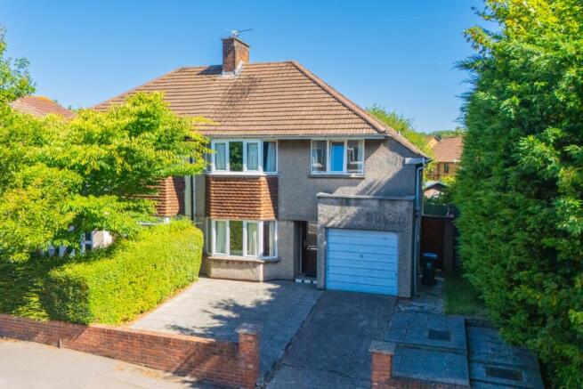 Call 02920 454555 to secure your viewing_5