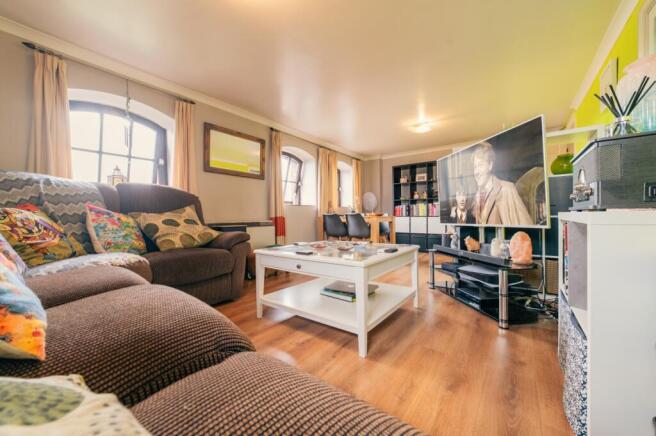 Award-winning Media team on EVERY Listing_5