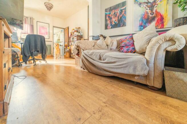 Call 02920 454555 to secure your viewing_11