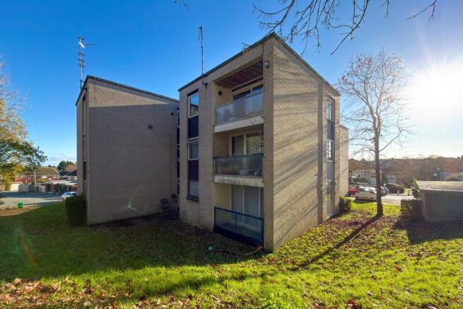 Call 02920 454555 to secure your viewing_9