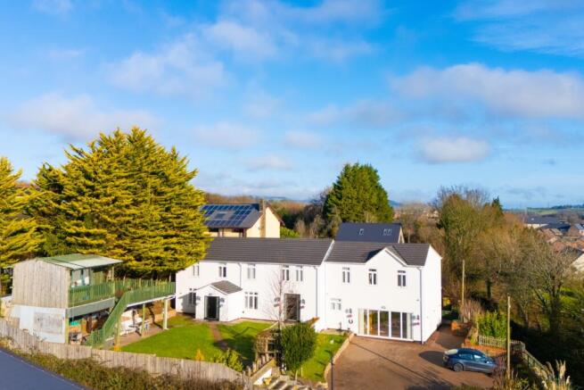 Award-winning Media team on EVERY Listing_23