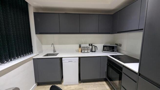 PXL_20250305_181045209