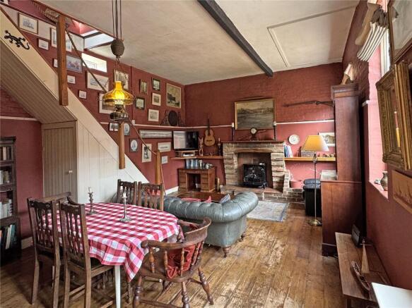 Sitting/Dining Room