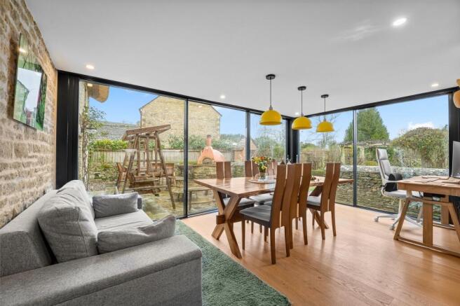 Kitchen/Dining/Family