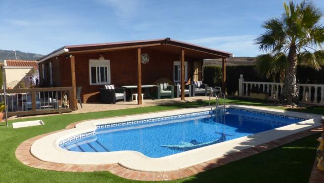 4 Bedroom Detached villa For sale-ALE04-2