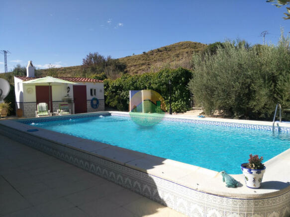5 Bedroom Country house For Sale-CALA03-3