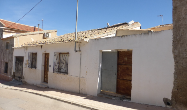4 Bedroom Town House For Sale-PIN10-3