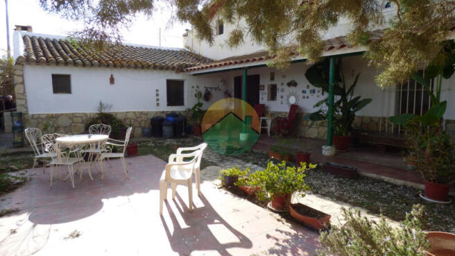 4 Bedroom Country house For Sale-ATA03-1