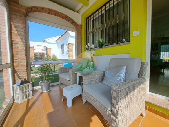 2 Bedroom Detached For Sale-MON21-2