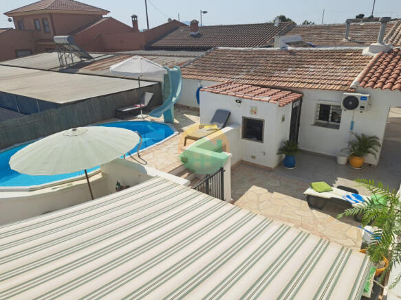 4 Bedroom Terraced For Sale-PAR17-2