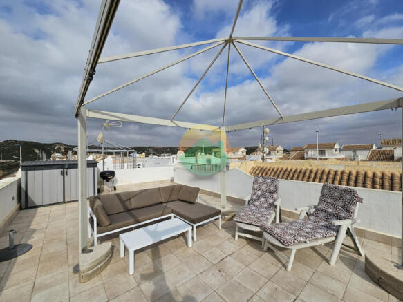 2 Bedroom Semi - Detached For Sale-REC424-3