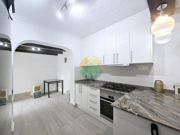 2 Bedroom Terraced For Sale-CLAC430-2