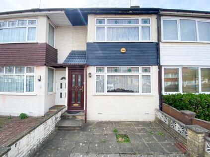 Queens Drive, Waltham Cross