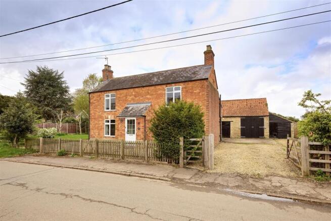 1-123 Main St Aldwincle-1.jpg