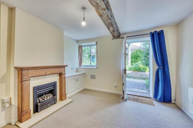 8-7 Havelock Cottages Oundle-8.jpg