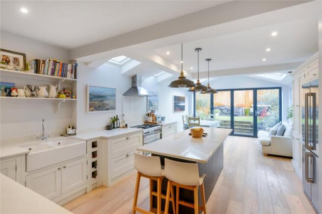 Kitchen& Living Room