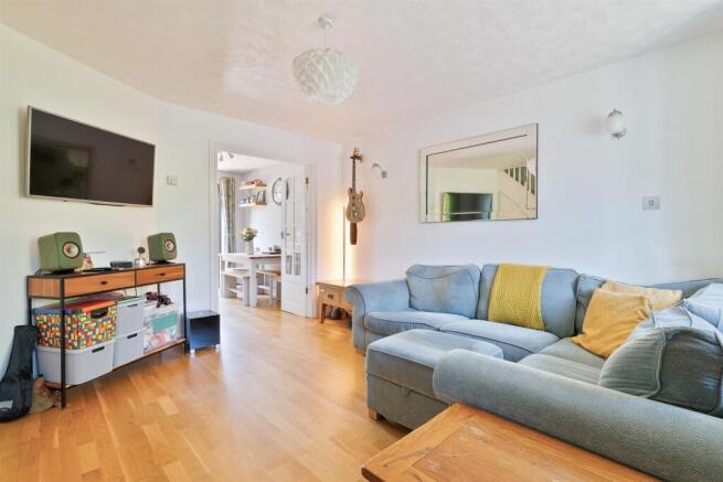 Living Room..jpg
