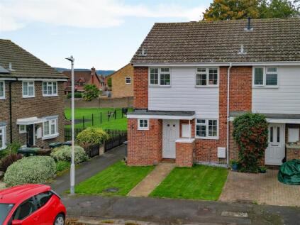Cronin Close, Larkfield