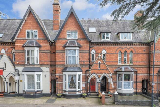 6 bedroom terraced house for sale in Arden Street Stratford Upon Avon
