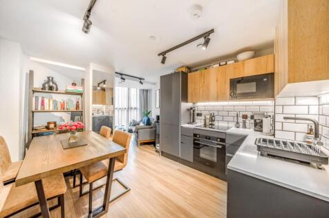 Tower Bridge Road, London, SE1