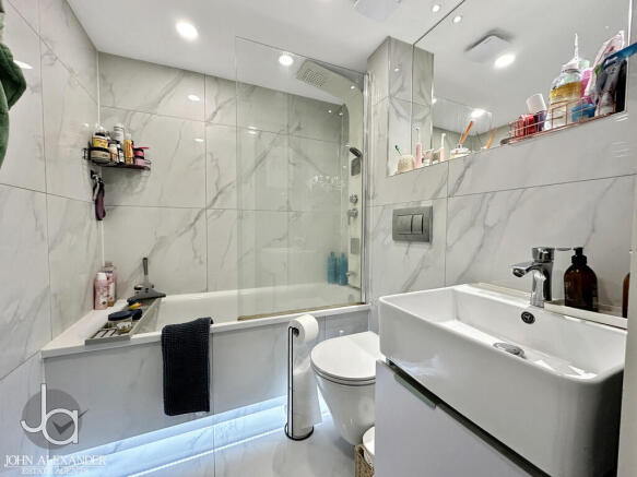 20250821_14291155...