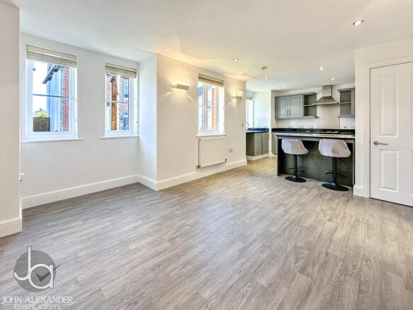 20251006_16270782...