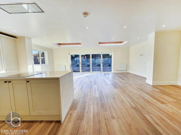 fd1ee6d2-a8d2-412...