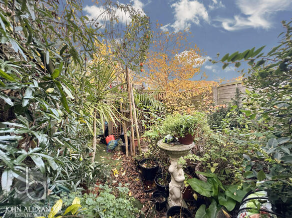 20251108_14472249...