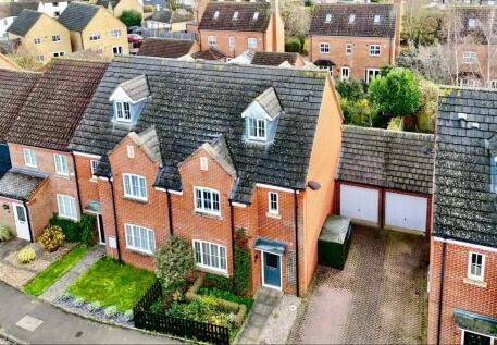 Beaufort Drive, Buckden, Huntingdon, PE19