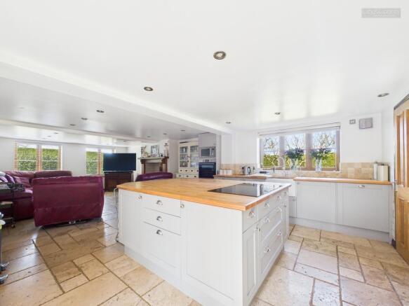 Living Room/Kitchen