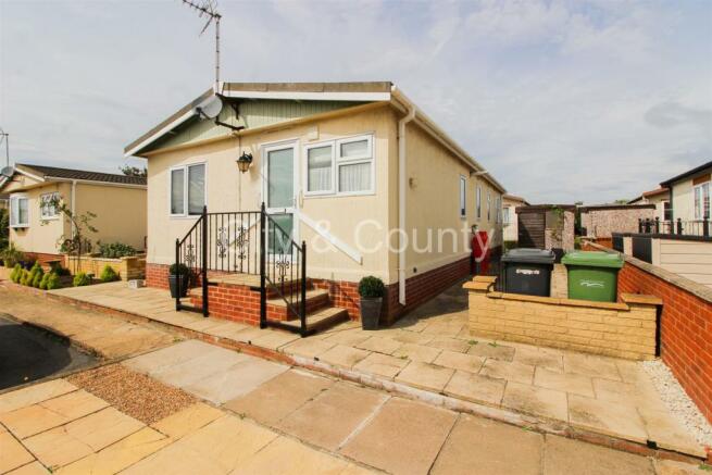 3 Bedroom Mobile Home For Sale In Fengate Mobile Home Park