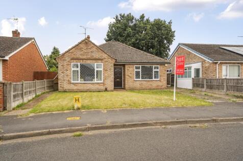 St. Hughs Drive, North Hykeham, Lincoln, Lincolnshire, LN6