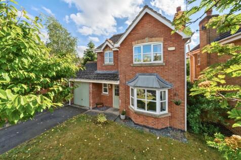 Pembrey Close, Lincoln, Lincolnshire, LN6