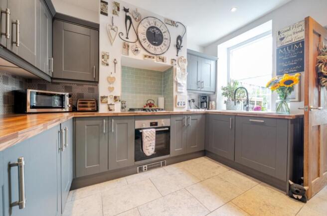 1326496-21-6878d8eb33448