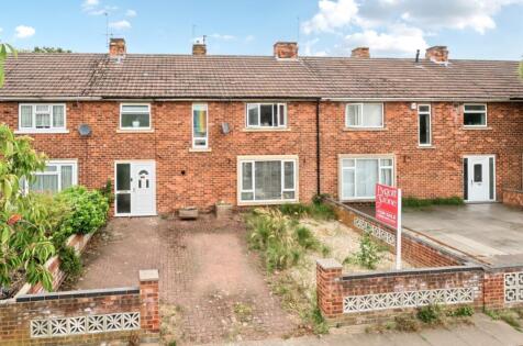 Scampton Avenue, Lincoln, Lincolnshire, LN6