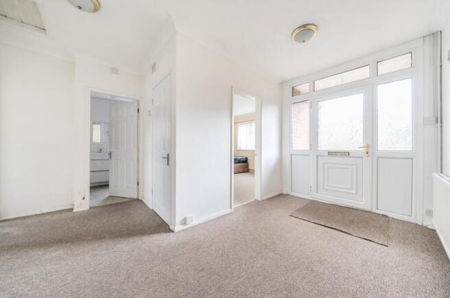 1343689-15-68aefd43dc3c9