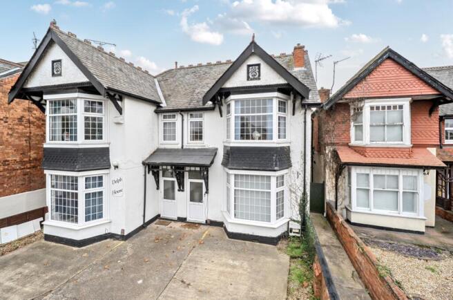 1382974-1-691c515442618