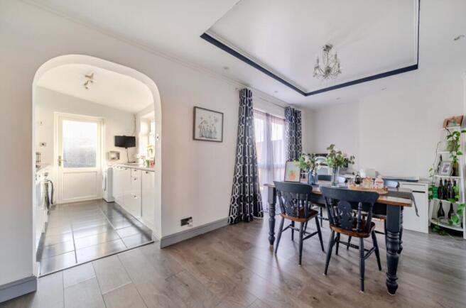 1399767-17-696774978a49e