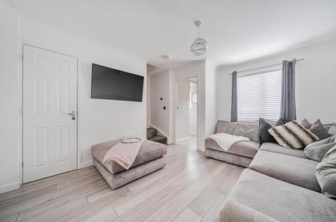 1401242-12-696e0edf15580