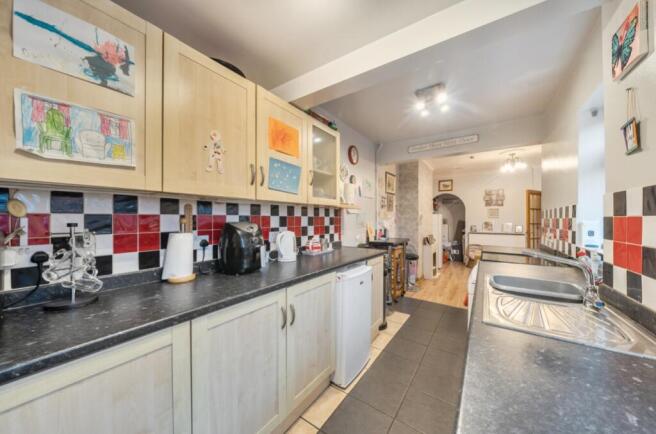 1403311-11-6970d8ed9cd40