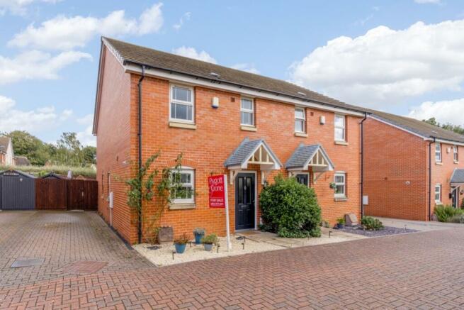 4 Brun Balderston Close (Spilsby)-1