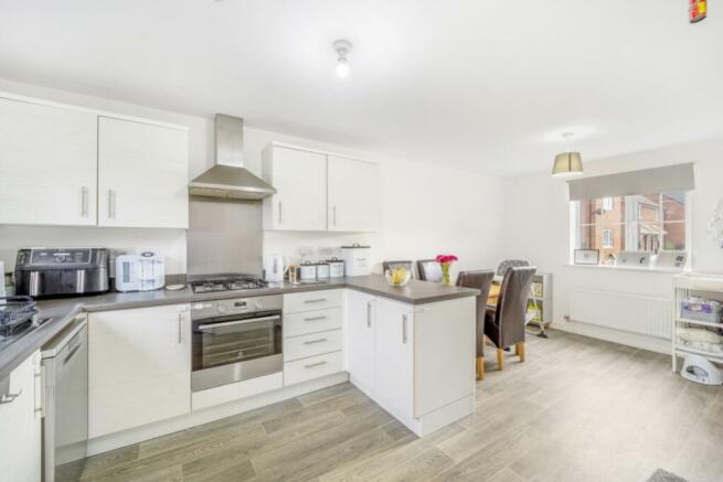 25 Swift Gardens (Kirton)-14