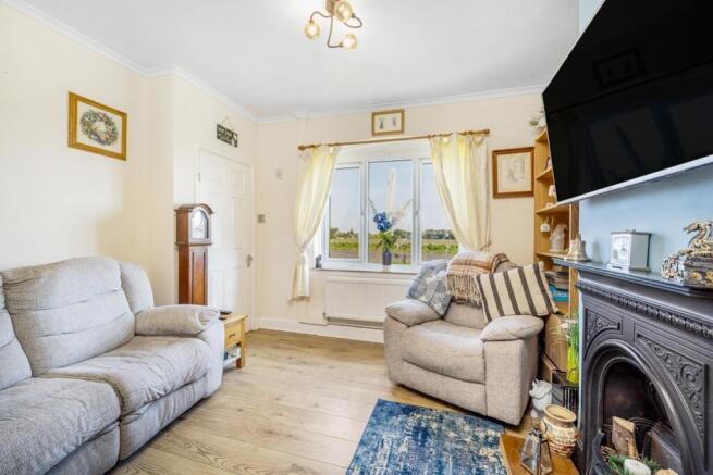 17 Railway Cottage (Coningsby Moorside)-16
