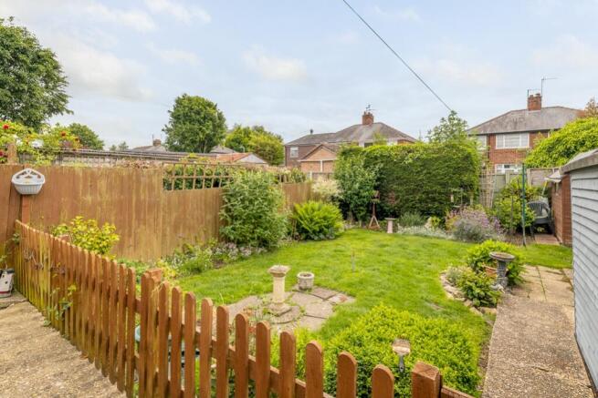 40 Rochford Crescent (Boston)-4