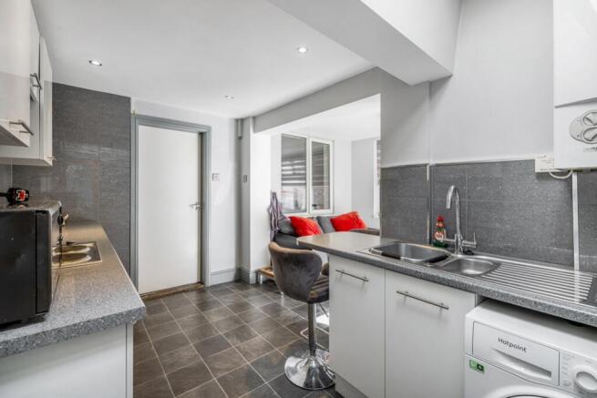 104 Fydell Street (Boston)-11