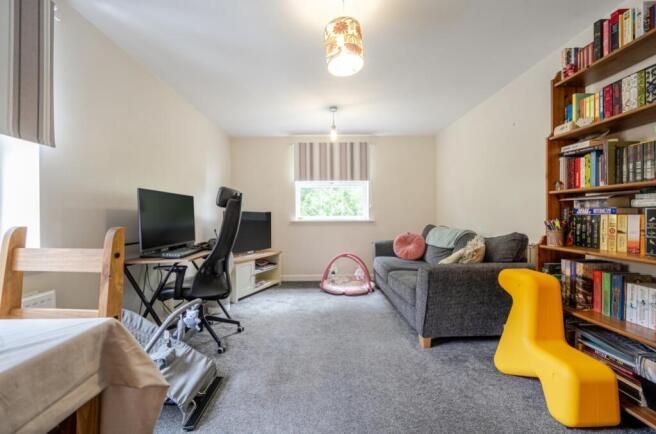 1325717-9-6876233418f4c