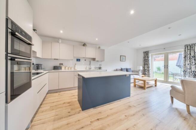 1297822-23-6830680da2473-ARW