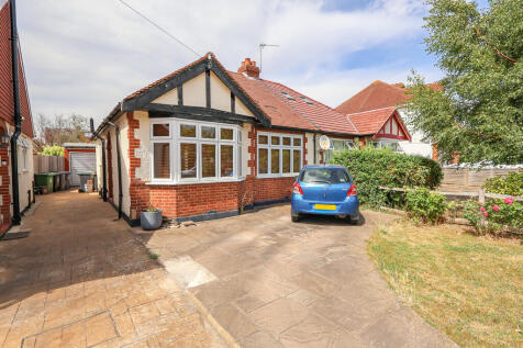 Greenfield Avenue, Surbiton