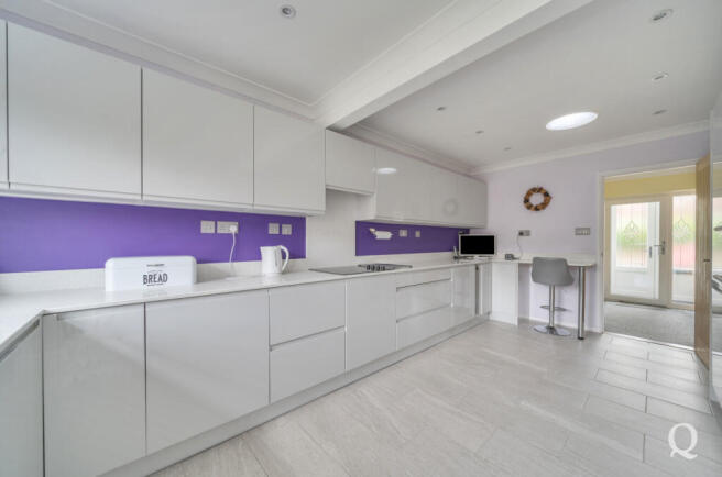 896df029-b642-47a...